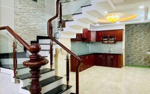 Bán nhà chính chủ đường số 1, P16, Gò Vấp, 60m²(4 x 15), 4PN, 3 lầu, thoáng 2 giếng trời.
