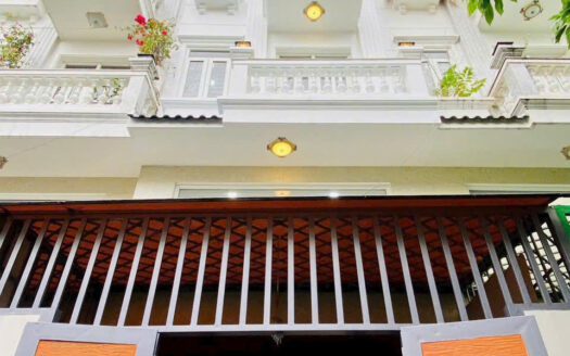 Bán nhà chính chủ đường số 1, P16, Gò Vấp, 60m²(4 x 15), 4PN, 3 lầu, thoáng 2 giếng trời.
